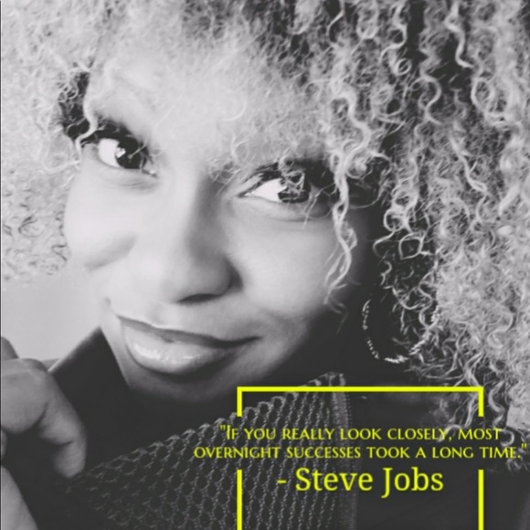 Meet your Posher, Stacy - Picture 5 of 5